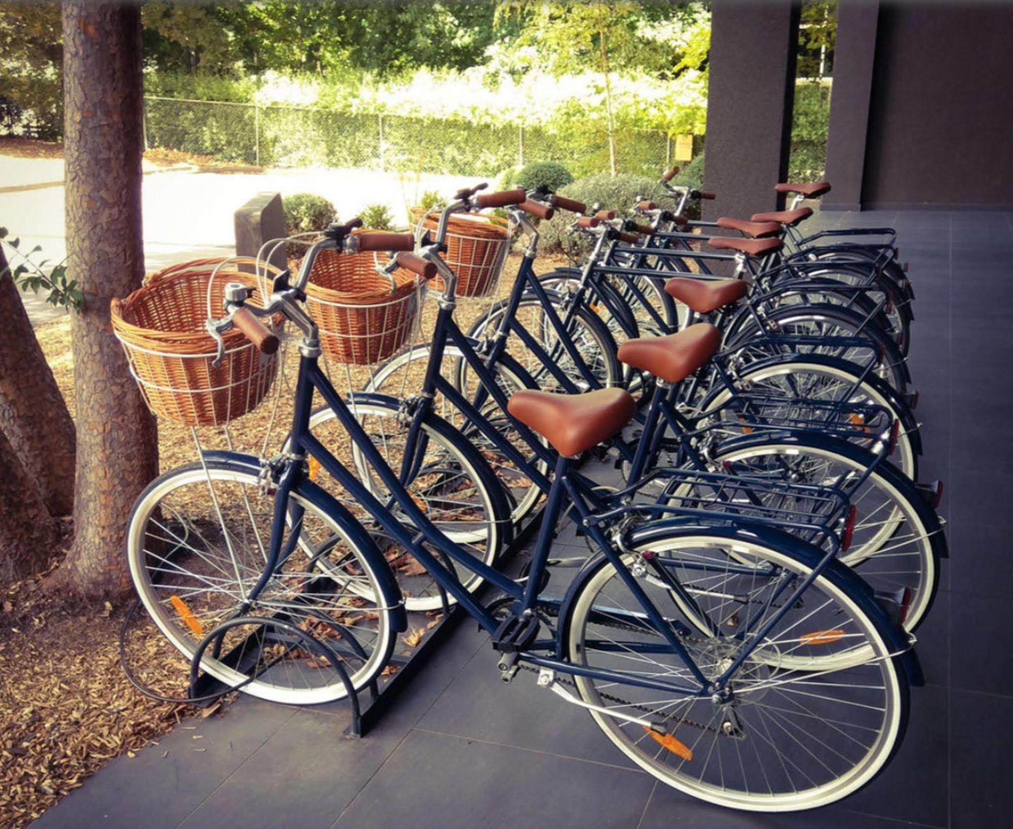 Qt Canberra Exteriér fotografie